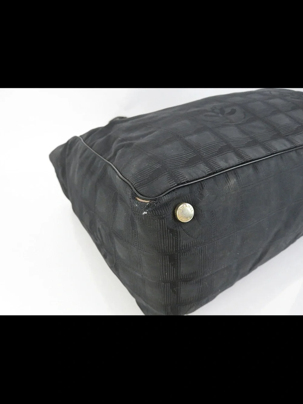 CHANEL Black Quilted Logo Tote - Picture 7 of 16